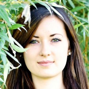 Meet your Posher, Melanie